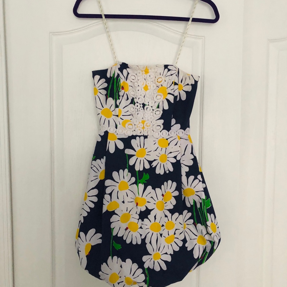 Lilly Pulitzer in Delmar Daisy print